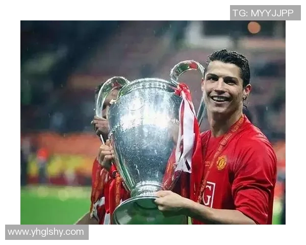 足球明星捧杯瞬间回顾精彩视频展现荣耀与激情的时刻 足球明星捧杯瞬间回顾精彩视频展现荣耀与激情的时刻