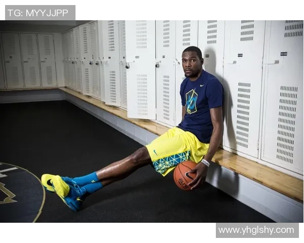 足球明星球鞋合同背后的商业秘密与市场影响分析 足球明星球鞋合同背后的商业秘密与市场影响分析